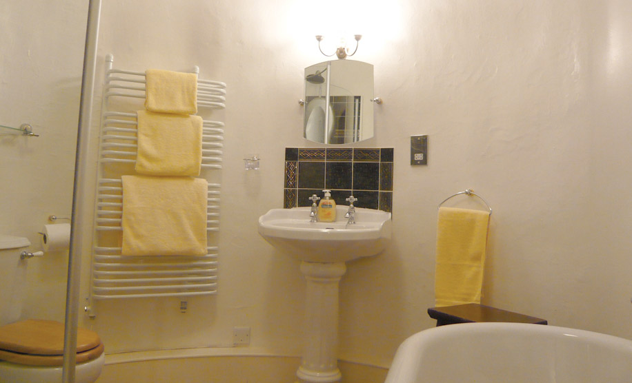 Edinburgh Landmark Trust House Bathroom