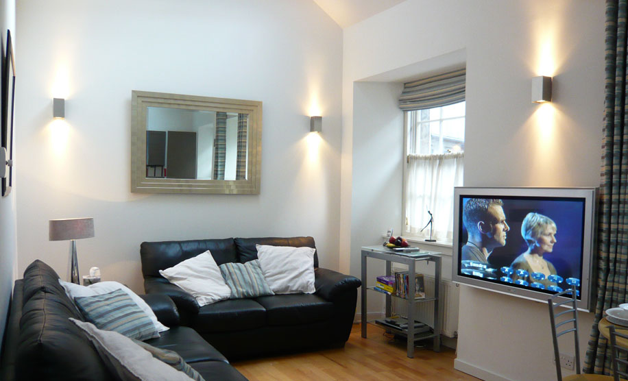 st giles - contemporart and elegant accommodation in the city centre of Edinburgh